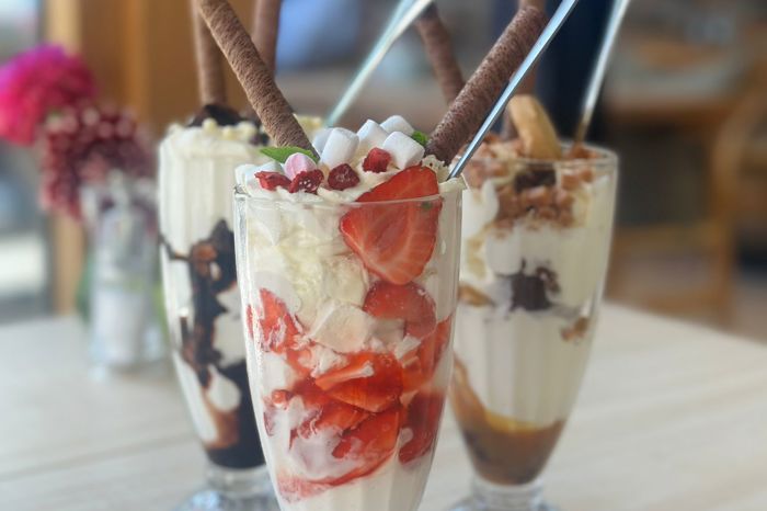 A Sundae Trio